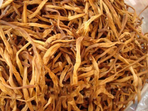 【慶陽(yáng)視頻】鎮(zhèn)原廟渠鄉(xiāng)：農(nóng)特產(chǎn)品搭乘“電商快車”飛出土窩窩