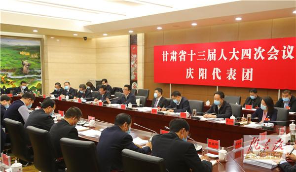 林鐸參加慶陽代表團審議時強調 立足資源稟賦 發(fā)揮比較優(yōu)勢 在構建新發(fā)展格局中展現(xiàn)新作為