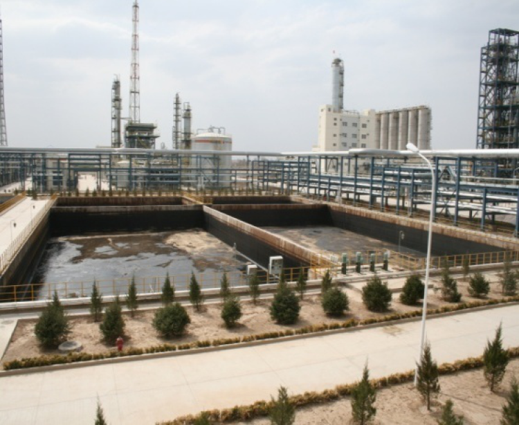 中國石油慶陽石化公司嚴(yán)守安全環(huán)保底線，減少地表水和地下水開采。隴東報全媒體記者 劉萍凝 攝