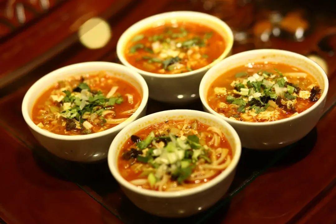 來慶陽，吃一碗地道的饸饹面！