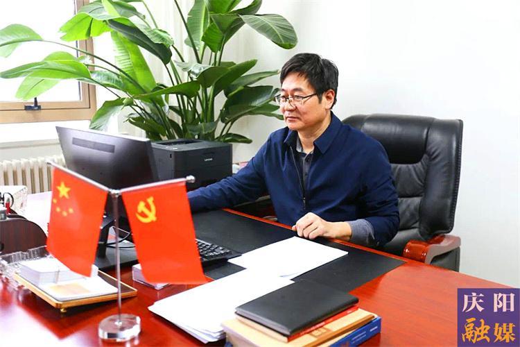 堅持在法治軌道上深化改革 推動建設(shè)更高水平法治慶陽——訪市司法局黨組書記、局長景銳