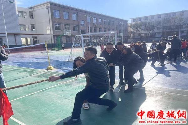 慶城縣人社局開展 “強(qiáng)身健體、凝心聚力”文體活動