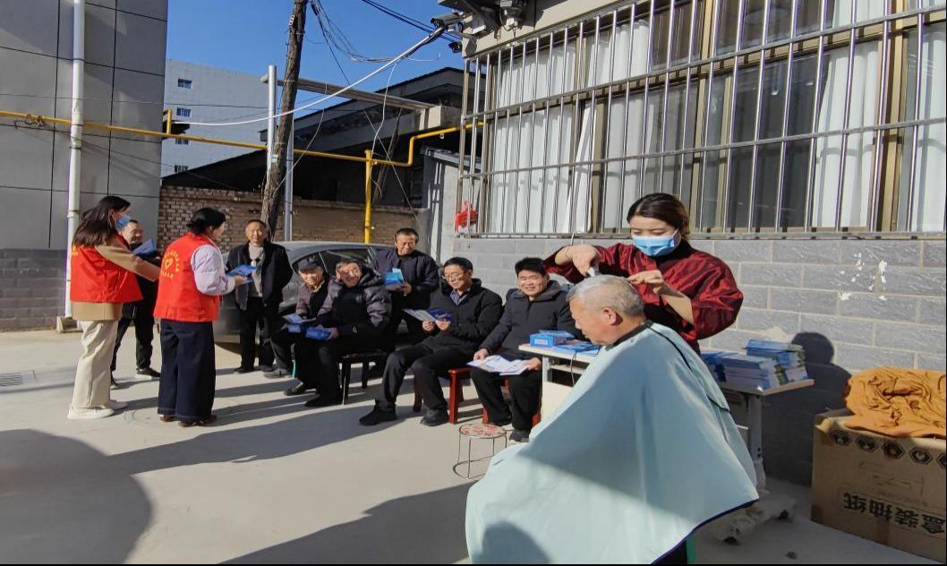 黨建引領聚合力，志愿服務暖人心