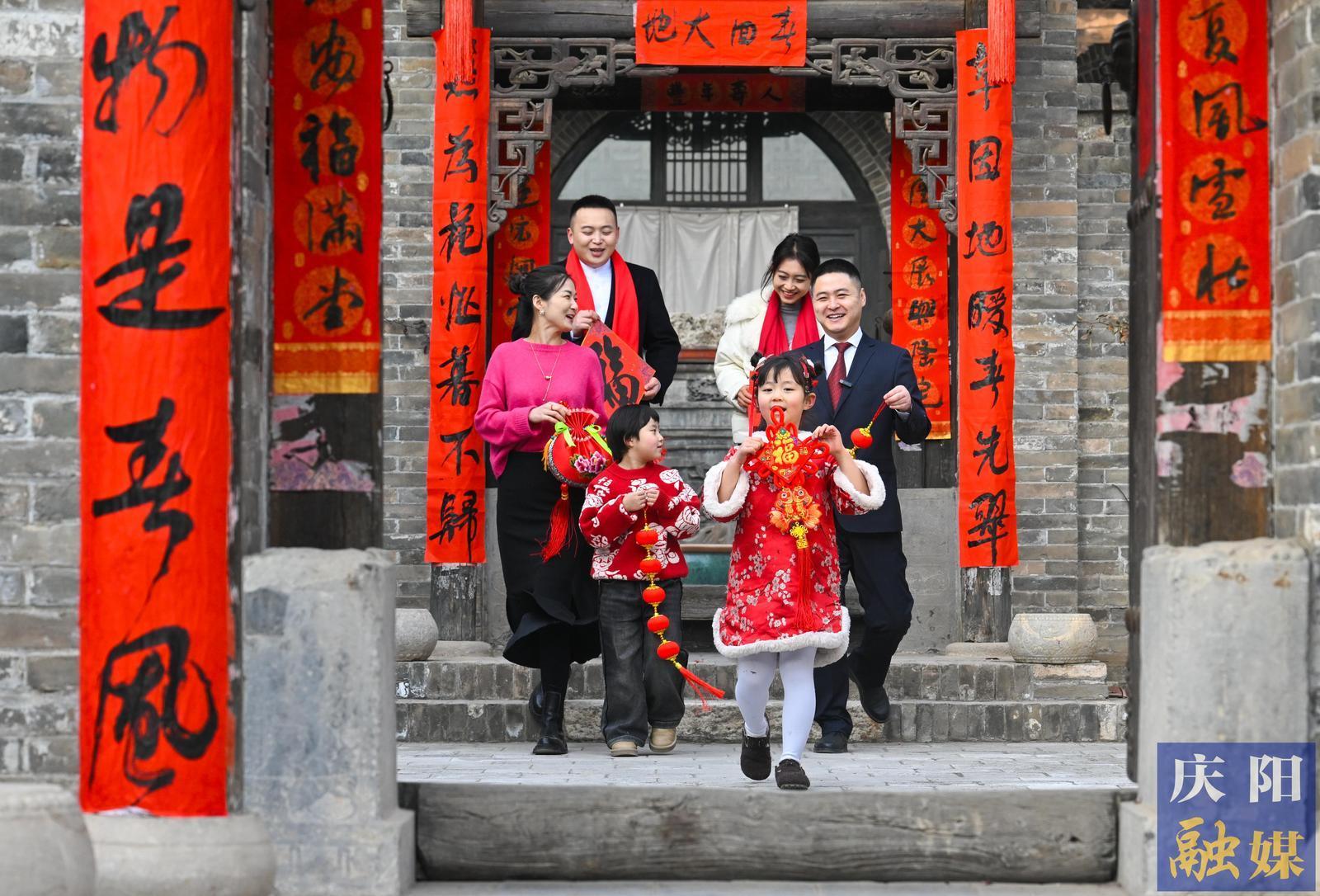 【新春走基層·攝影報道】古韻慶澤園 歡喜過大年