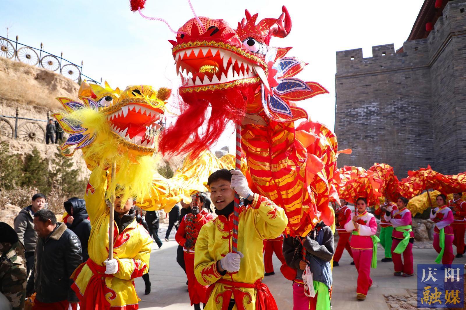 【攝影專題】金蛇舞動鬧元宵  社火展演慶新春