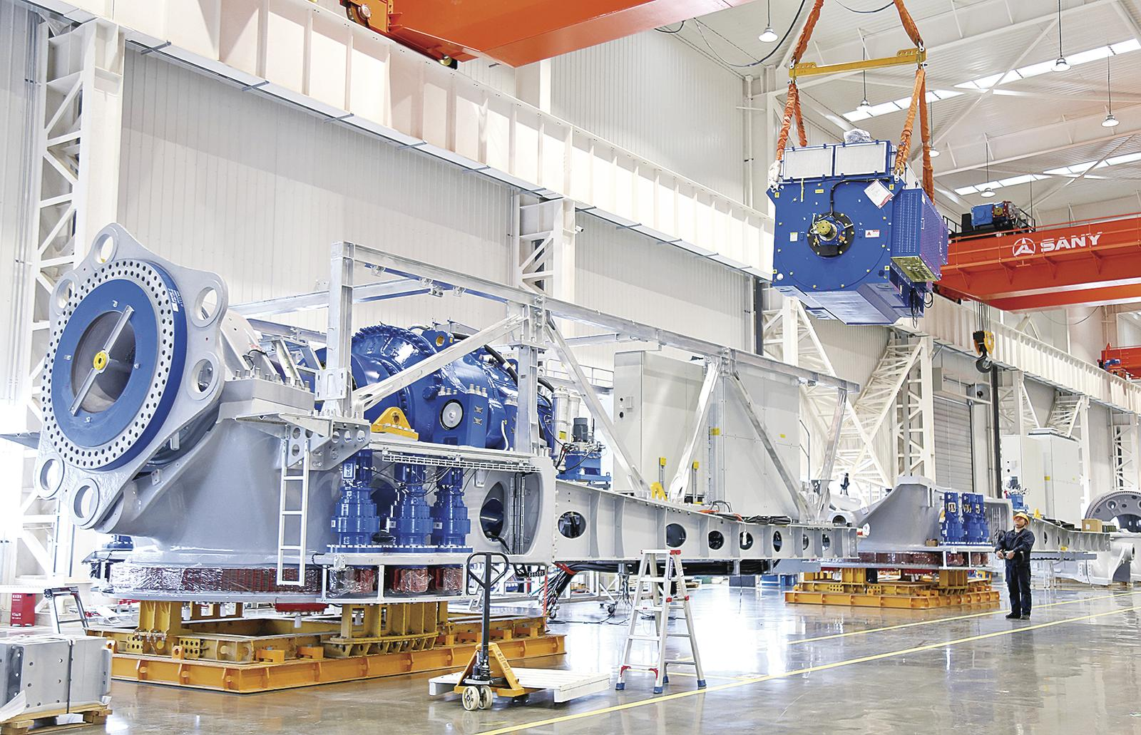 西峰區(qū)：工業(yè)經(jīng)濟攀高向新聚鏈成群