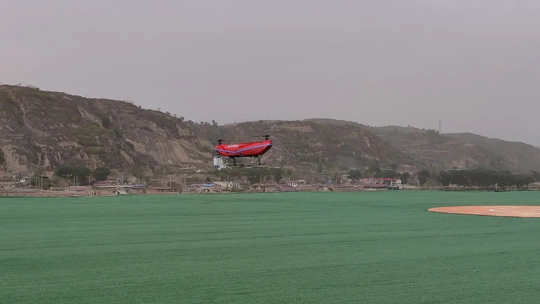 2025數(shù)字中國創(chuàng)新大賽·低空經(jīng)濟賽道應(yīng)急響應(yīng)實戰(zhàn)演練參演隊伍開展試飛訓(xùn)練