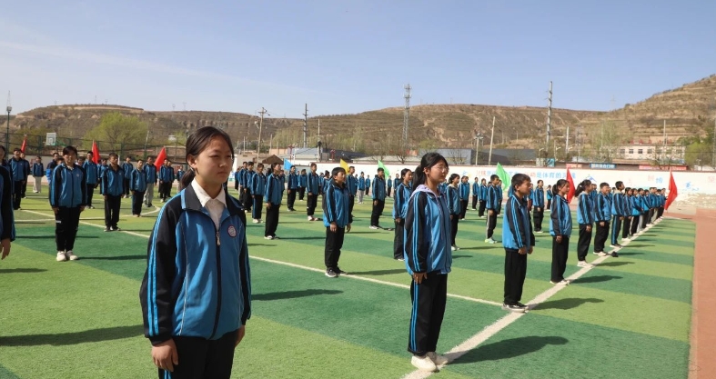 環(huán)縣第三中學(xué)第三屆科技節(jié)：點(diǎn)亮鄉(xiāng)村少年科創(chuàng)夢想?