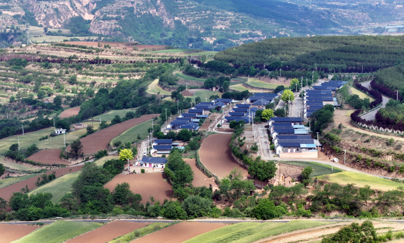 全國(guó)文明村——西峰區(qū)顯勝鄉(xiāng)毛寺村