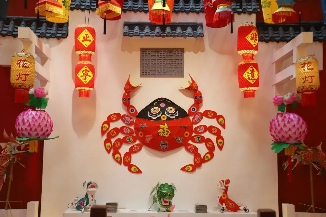 正寧花燈點亮民俗盛會 傳統(tǒng)技藝綻放新彩