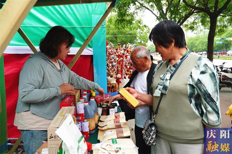 【香約慶陽 包容天下】環(huán)縣農(nóng)特產(chǎn)品走俏香包節(jié)