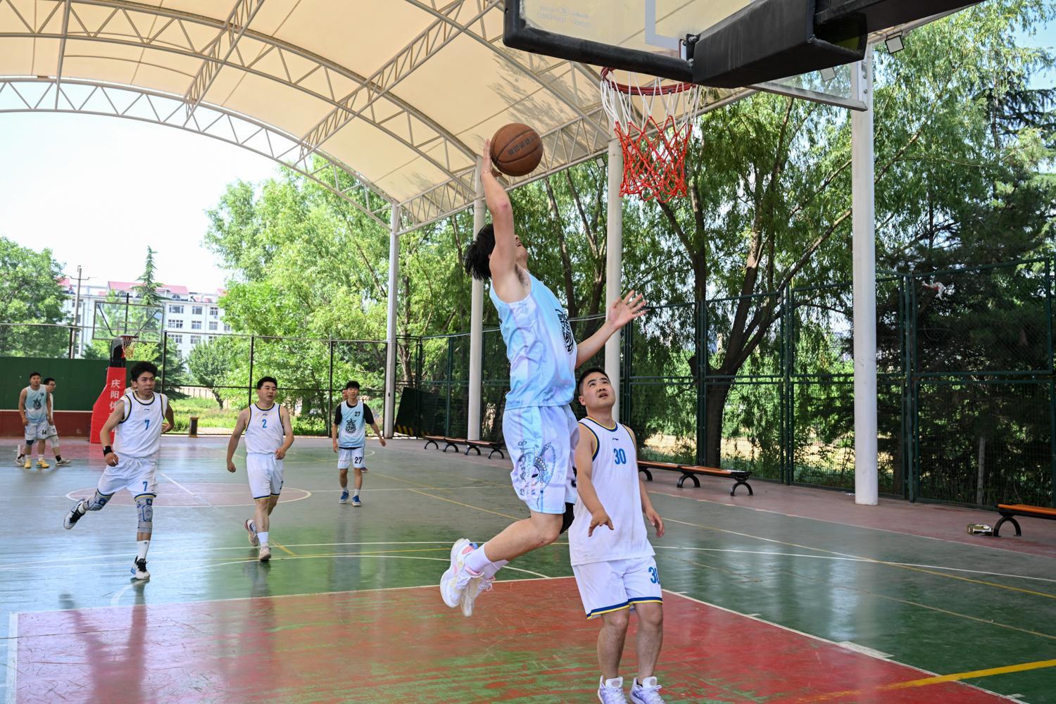 【攝影報道】燃動夏日！慶陽市第十屆“肆拾玖坊杯”企業(yè)職工運動會精彩瞬間