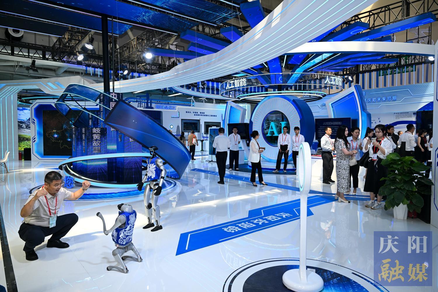 【攝影報道】第三十一屆蘭洽會：14市州亮“家底”，非遺文創(chuàng)煥新姿