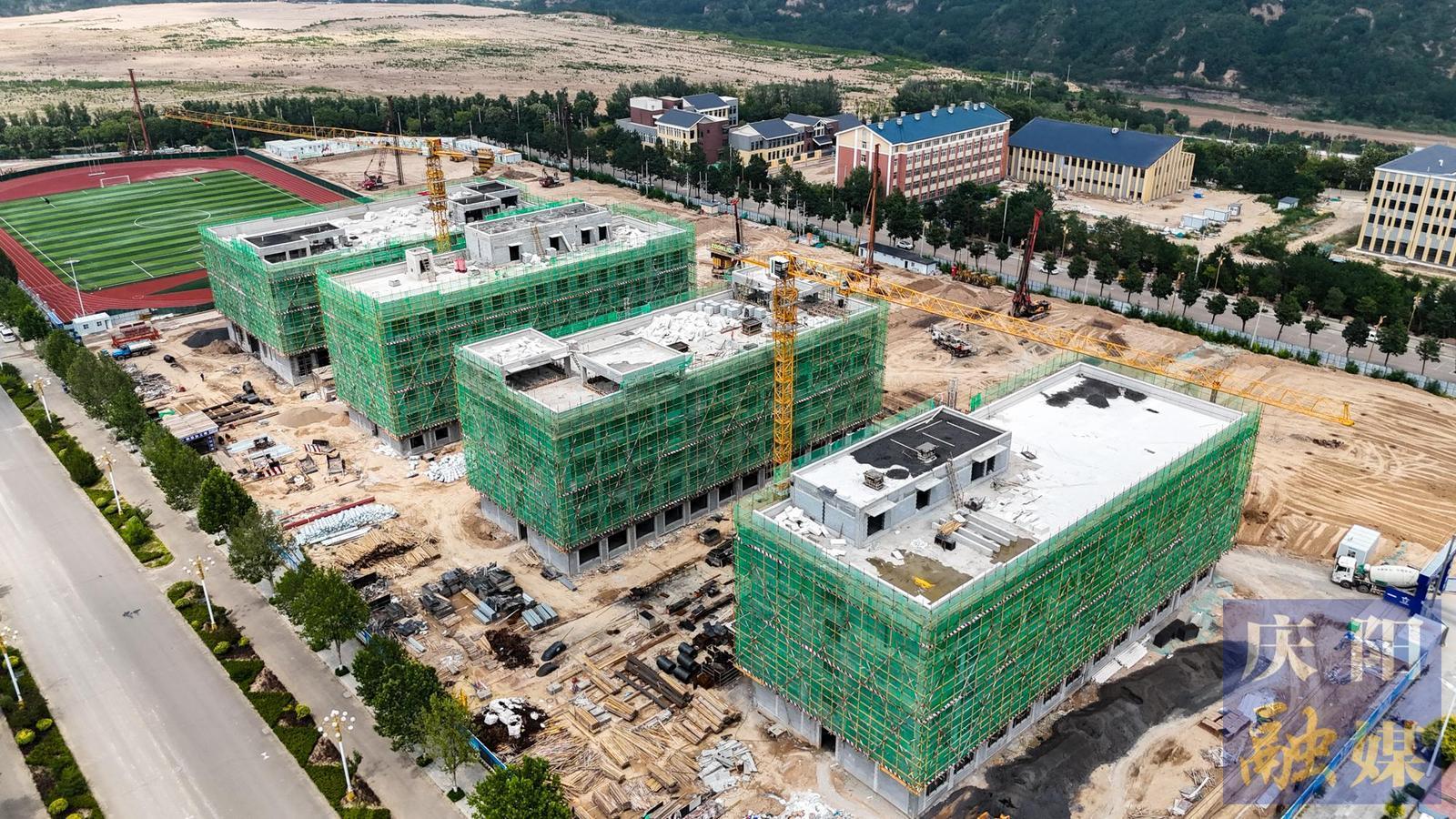 【攝影報(bào)道】衡水中學(xué)教育模式落地寧縣  新高中8月交付啟用