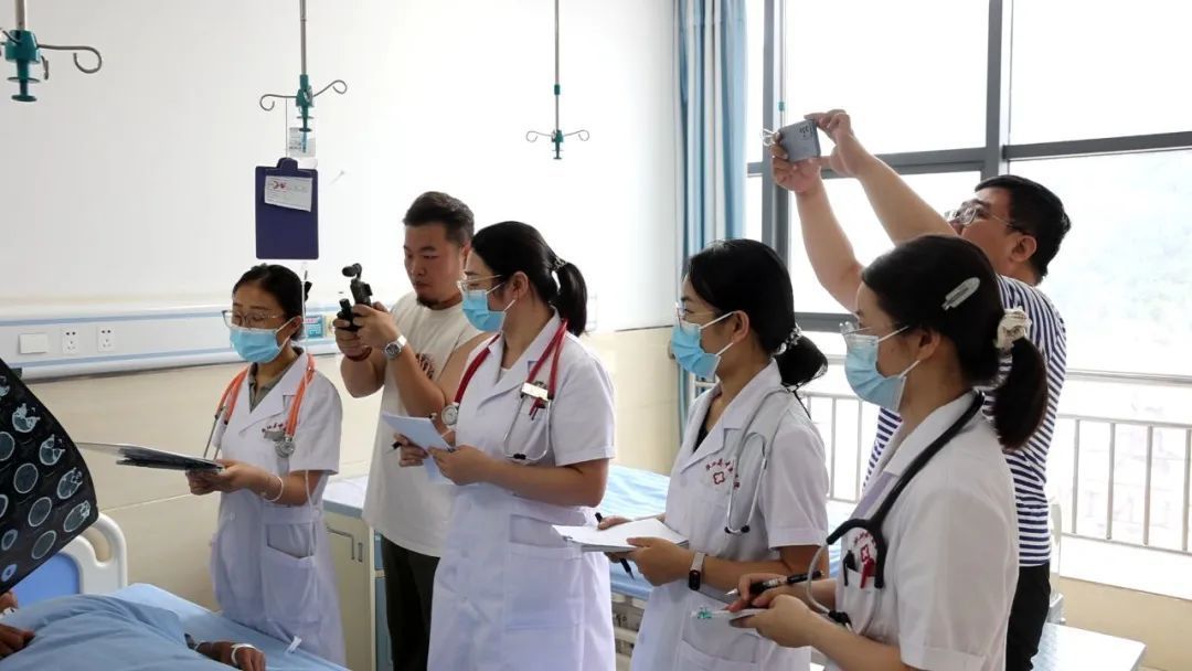 “東西協(xié)作手拉手·共筑振興同心路”聯(lián)合采訪團到華池開展采訪調(diào)研活動