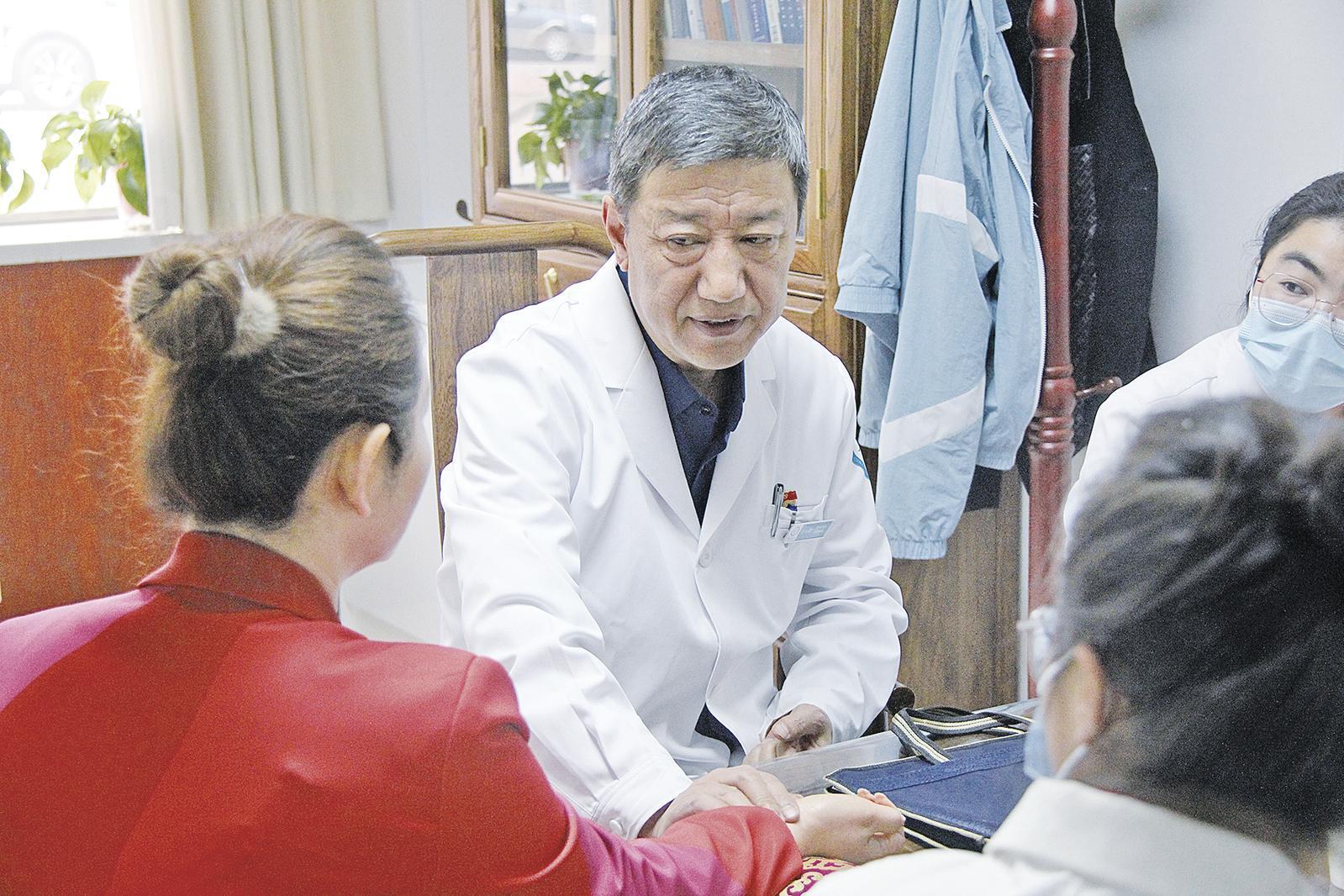 岐黃滋沃土 醫(yī)者綻芳華