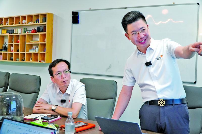 【走南闖北慶陽人】栗旭錦：架設(shè)新質(zhì)生產(chǎn)力轉(zhuǎn)化之橋的領(lǐng)航者