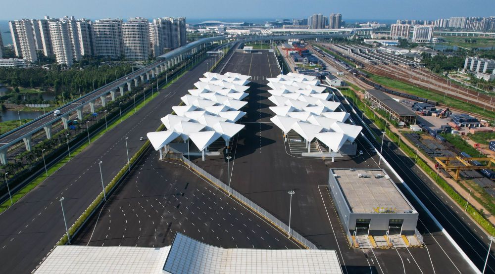 新聞多一點(diǎn)｜封關(guān)在即，海南自貿(mào)港建設(shè)穩(wěn)步推進(jìn)