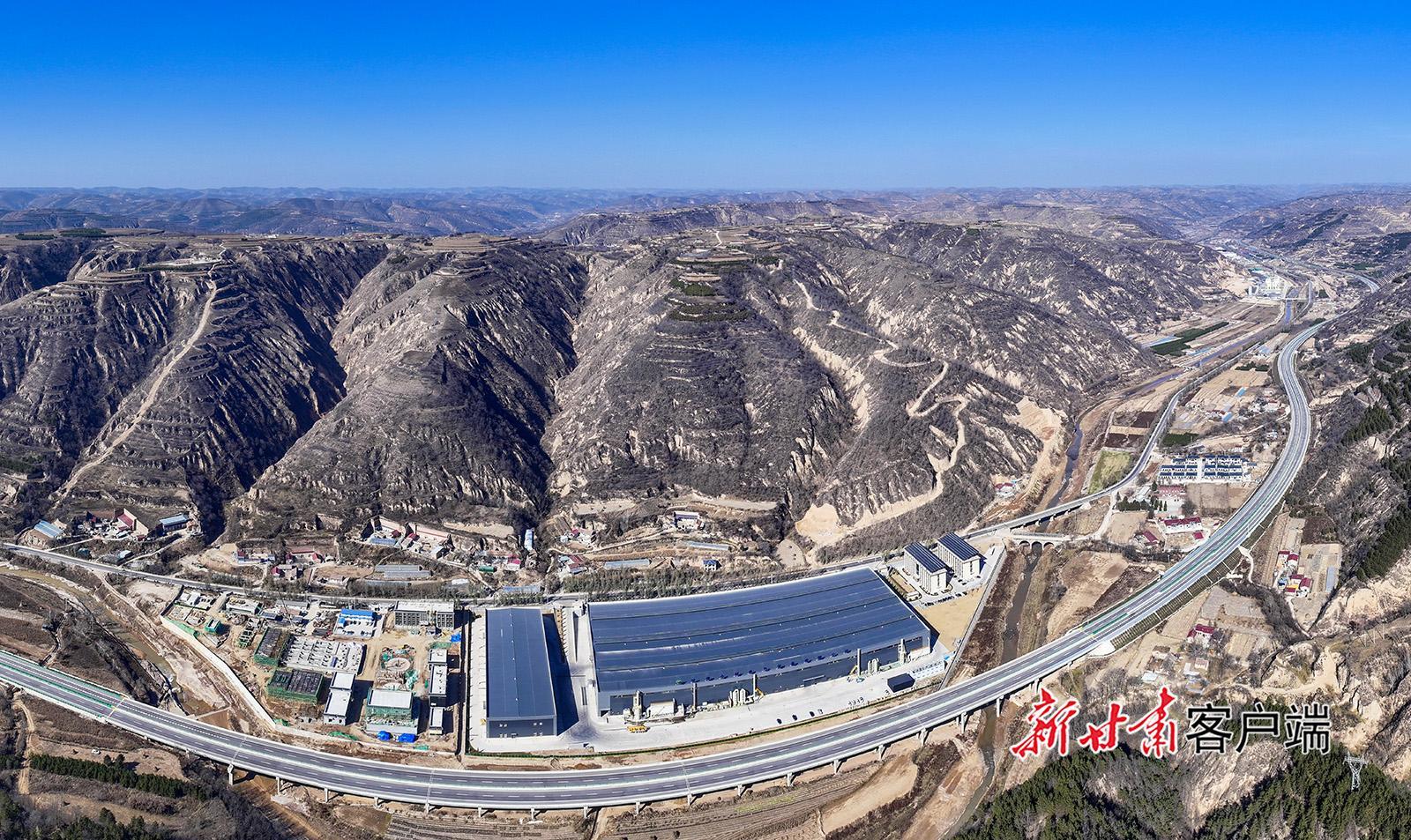 華池縣：電力裝備項(xiàng)目帶動(dòng)群眾家門口就業(yè)