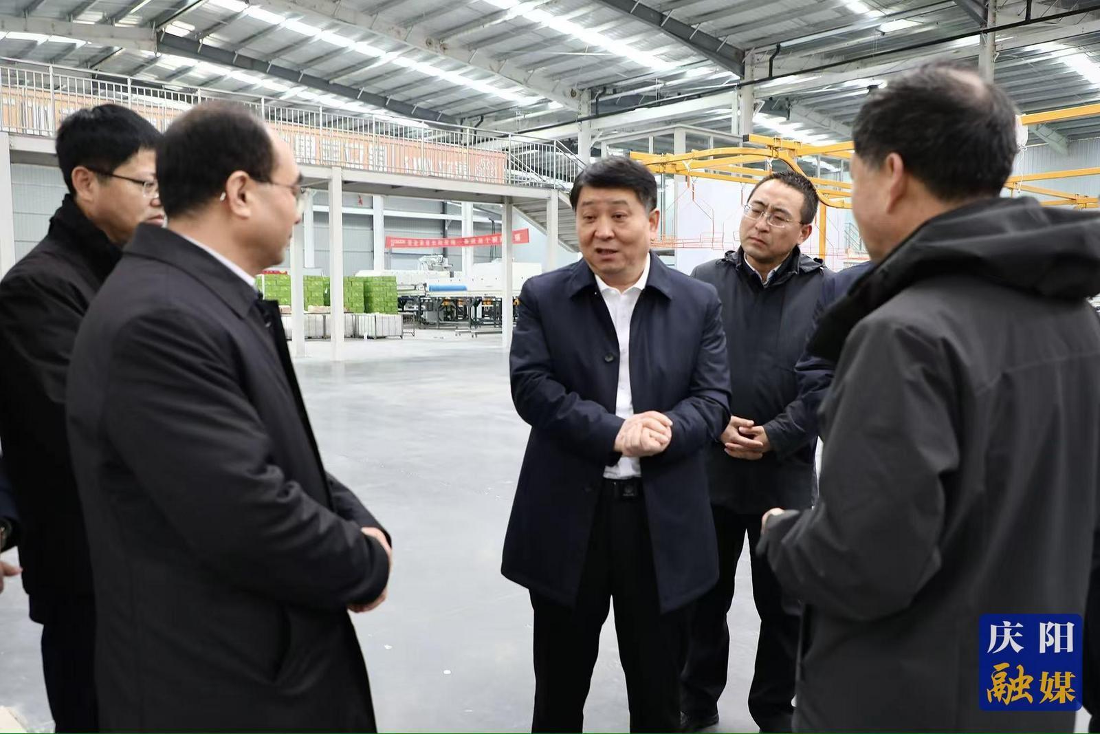 周繼軍調(diào)研重點(diǎn)農(nóng)業(yè)產(chǎn)業(yè)化項(xiàng)目運(yùn)行情況